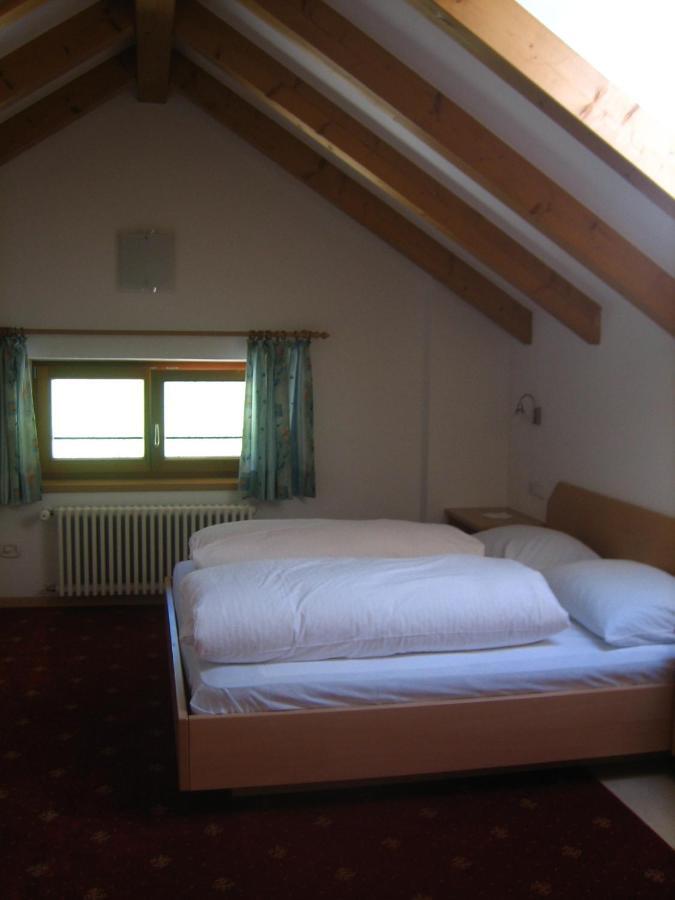 Garni - Appartement Neumairhof Rasun di Sopra Habitación foto